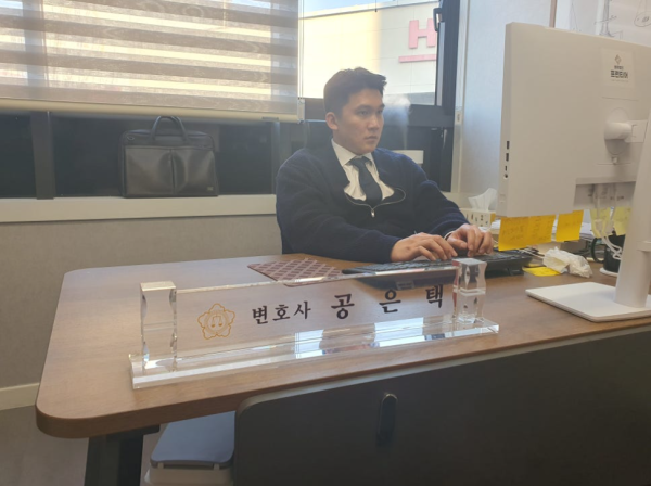 행정소송 전문 변호사 상담 안내 이미지